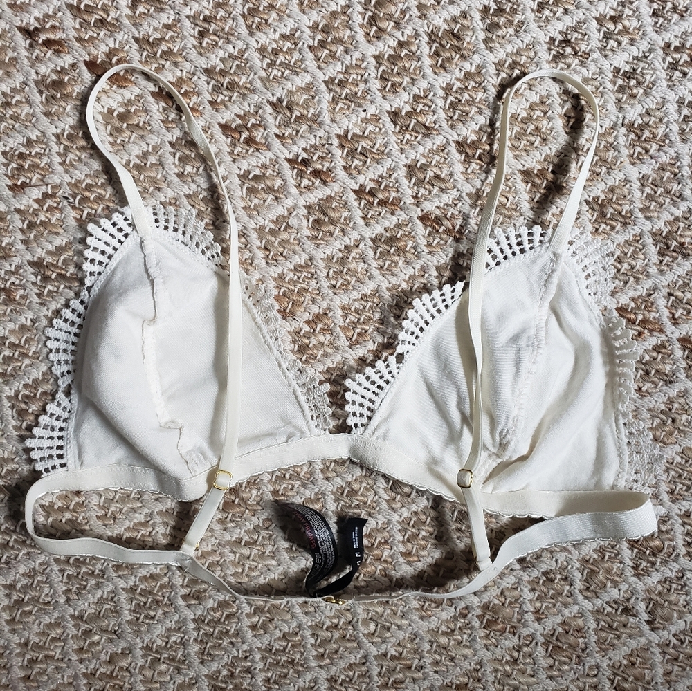 🔥SOLD Urban Outfitters Bralette New - Picture 7 of 8